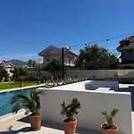 Villa Blue