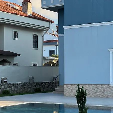 Blue Villa